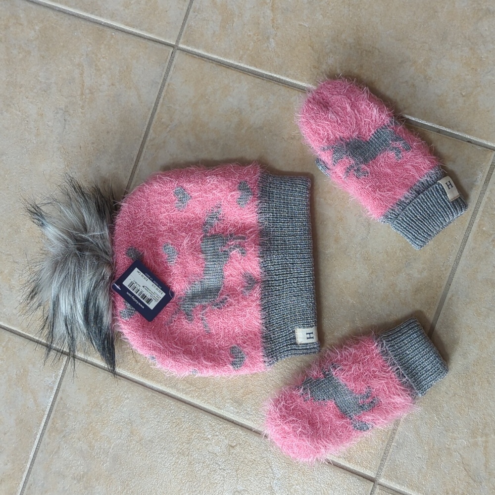 NWT Hatley hats & mittens